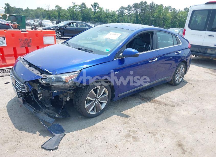 Photo 2 of 2019 Hyundai Ioniq HYBRID LIMITED (VIN KMHC05LC2KU138551)