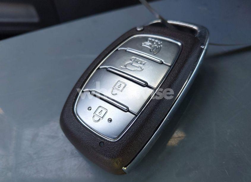 Photo 11 of 2020 Hyundai Ioniq HYBRID LIMITED (VIN KMHC05LC5LU212353)