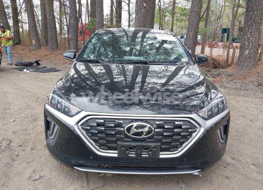 Photo 12 of 2020 Hyundai Ioniq HYBRID LIMITED (VIN KMHC05LC5LU232442)