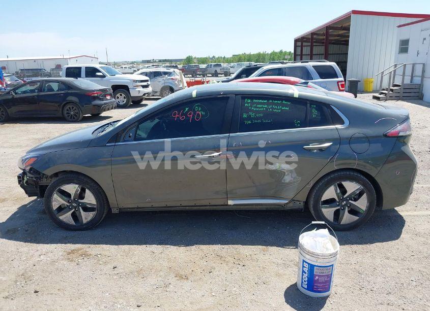 Photo 14 of 2022 Hyundai Ioniq HYBRID LIMITED (VIN KMHC05LC5NU270689)