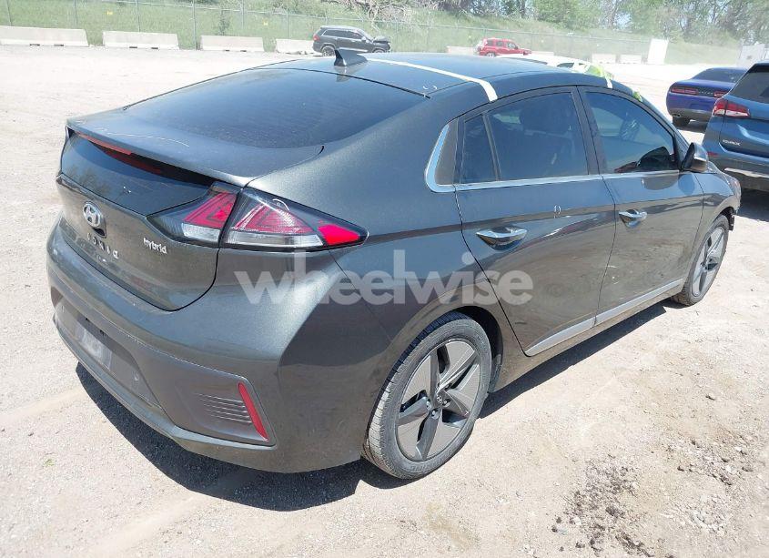 Photo 4 of 2022 Hyundai Ioniq HYBRID LIMITED (VIN KMHC05LC5NU270689)