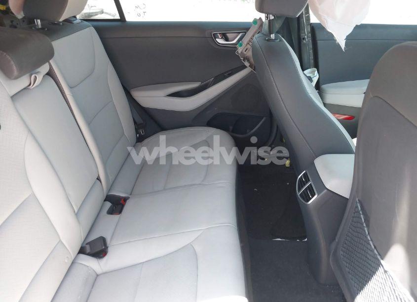 Photo 8 of 2022 Hyundai Ioniq HYBRID LIMITED (VIN KMHC05LC5NU270689)