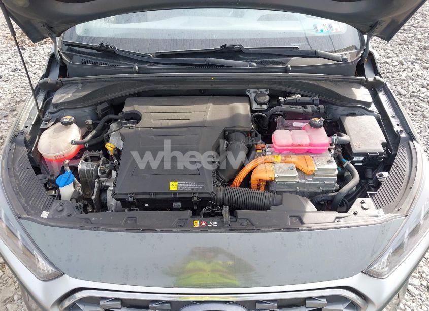 Photo 10 of 2020 Hyundai Ioniq HYBRID LIMITED (VIN KMHC05LC7LU241773)
