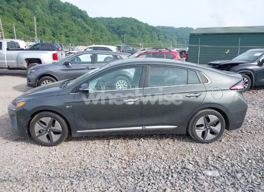 Photo 14 of 2020 Hyundai Ioniq HYBRID LIMITED (VIN KMHC05LC7LU241773)