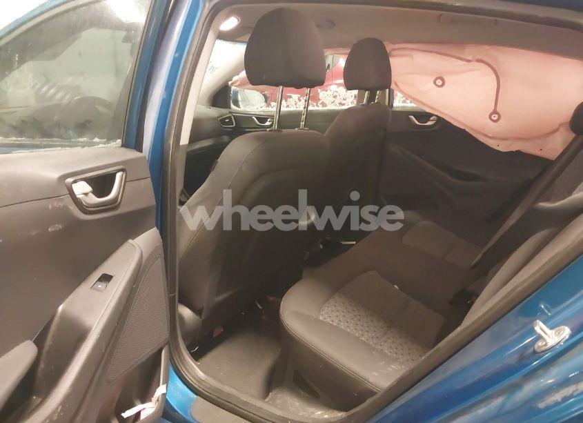 Photo 8 of 2017 Hyundai Ioniq HYBRID BLUE (VIN KMHC65LC1HU036827)