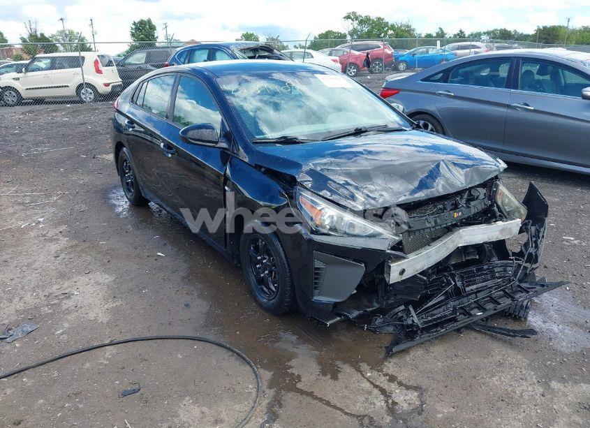 2017 Hyundai Ioniq HYBRID BLUE (VIN KMHC65LC1HU048279) main photo