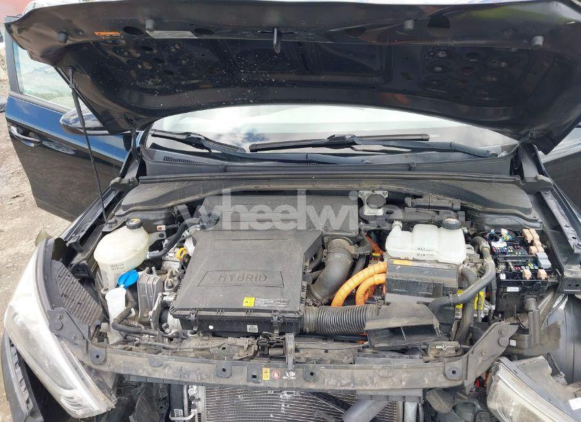 Photo 10 of 2017 Hyundai Ioniq HYBRID BLUE (VIN KMHC65LC1HU048279)