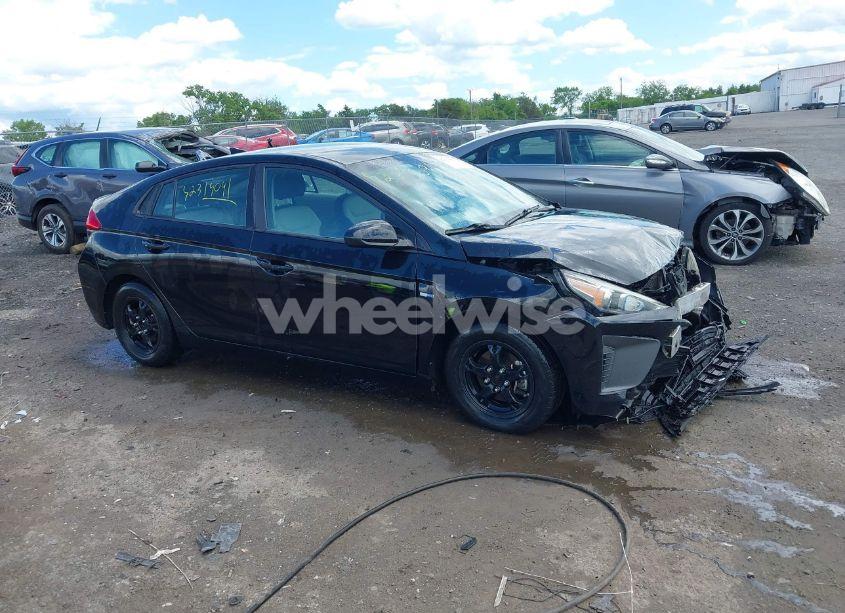 Photo 13 of 2017 Hyundai Ioniq HYBRID BLUE (VIN KMHC65LC1HU048279)