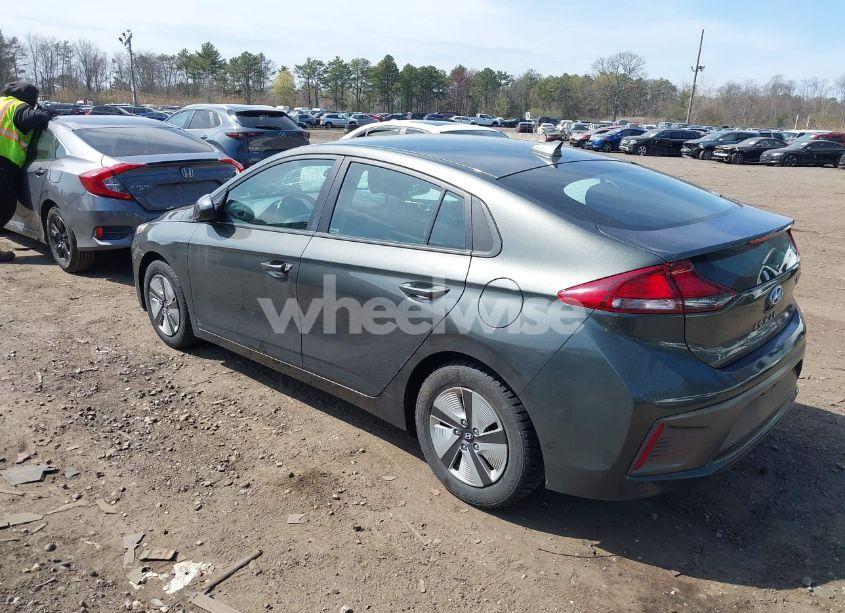 Photo 3 of 2022 Hyundai Ioniq HYBRID BLUE (VIN KMHC65LC5NU268438)