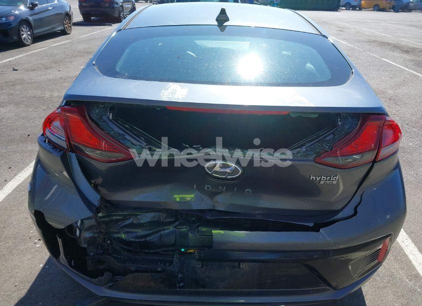 Photo 16 of 2018 Hyundai Ioniq HYBRID BLUE (VIN KMHC65LC7JU065772)
