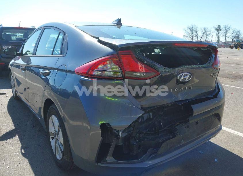 Photo 6 of 2018 Hyundai Ioniq HYBRID BLUE (VIN KMHC65LC7JU065772)