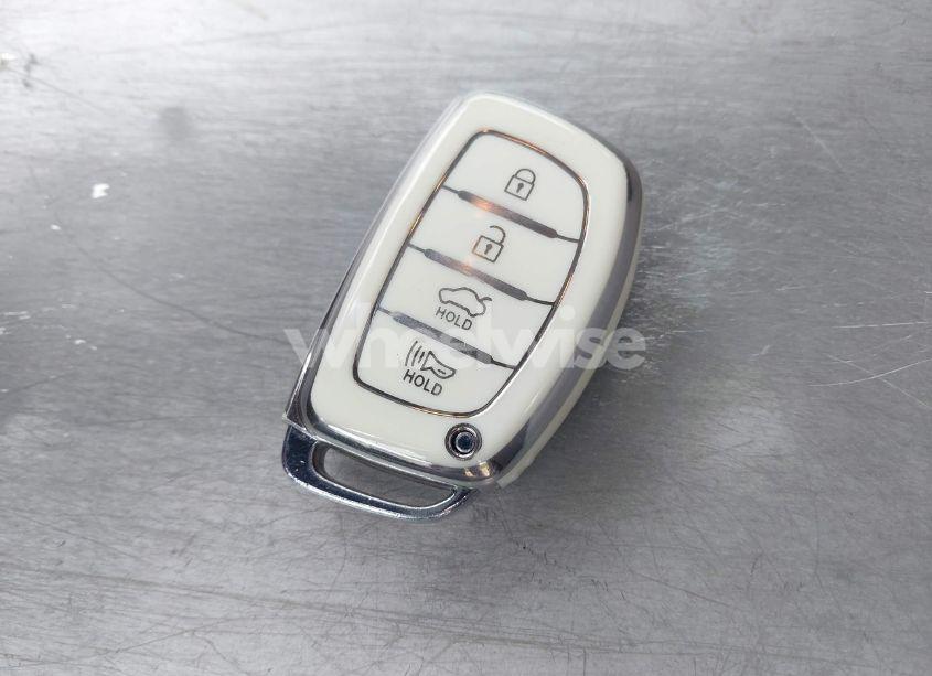 Photo 11 of 2020 Hyundai Ioniq HYBRID BLUE (VIN KMHC65LC8LU215813)