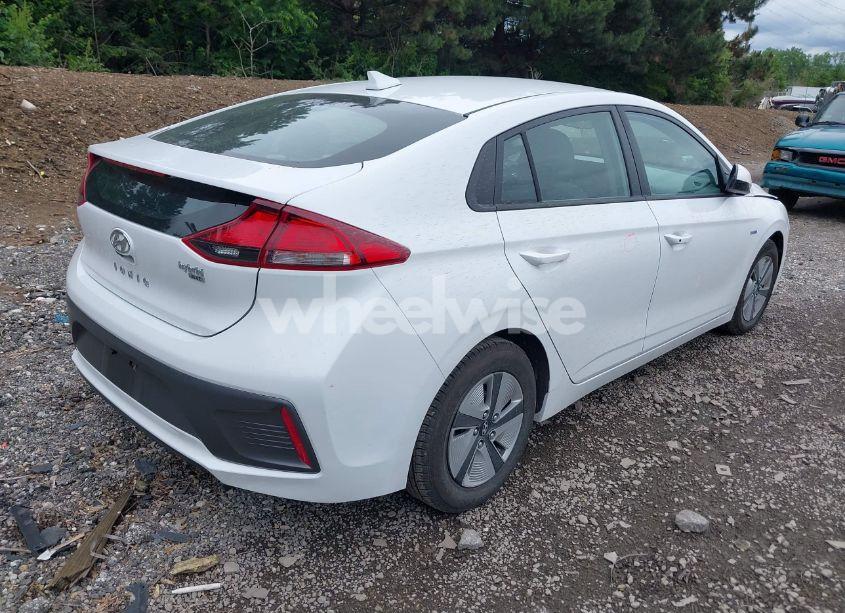 Photo 4 of 2020 Hyundai Ioniq HYBRID BLUE (VIN KMHC65LC8LU215813)