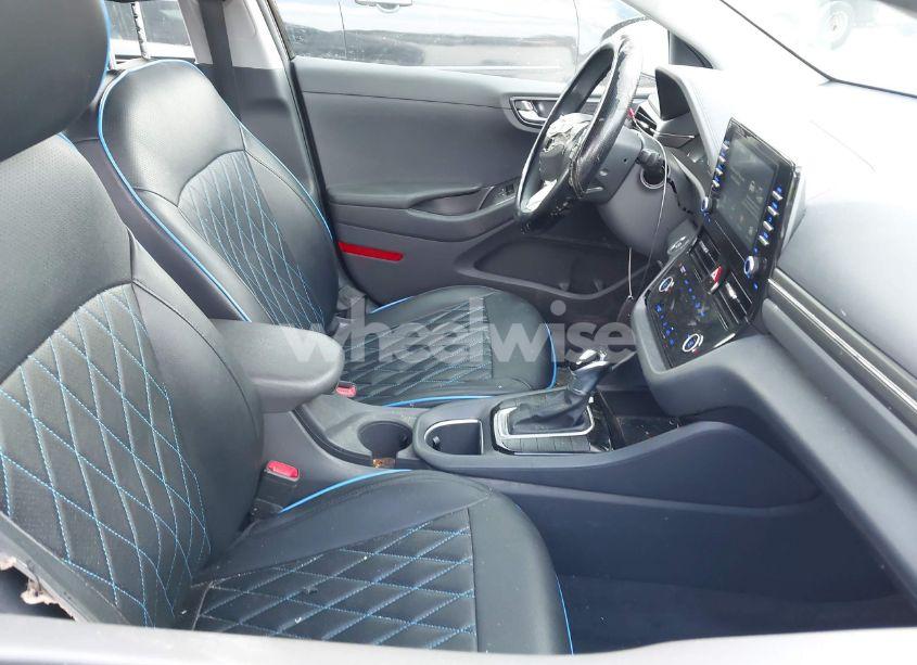 Photo 5 of 2020 Hyundai Ioniq HYBRID BLUE (VIN KMHC65LC8LU239139)