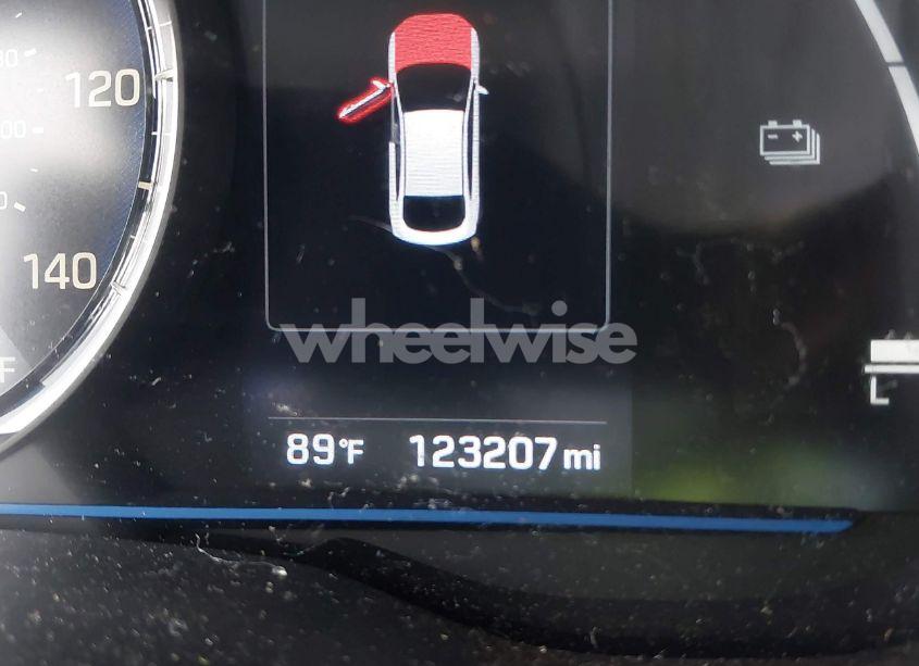 Photo 15 of 2018 Hyundai Ioniq HYBRID BLUE (VIN KMHC65LC9JU077745)