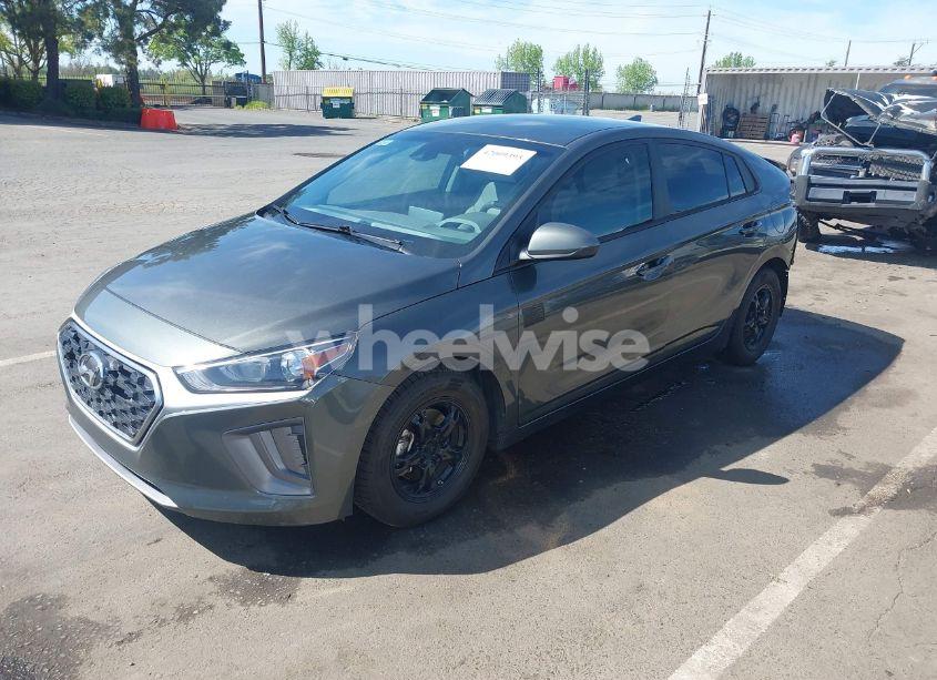 Photo 2 of 2022 Hyundai Ioniq HYBRID BLUE (VIN KMHC65LCXNU267107)