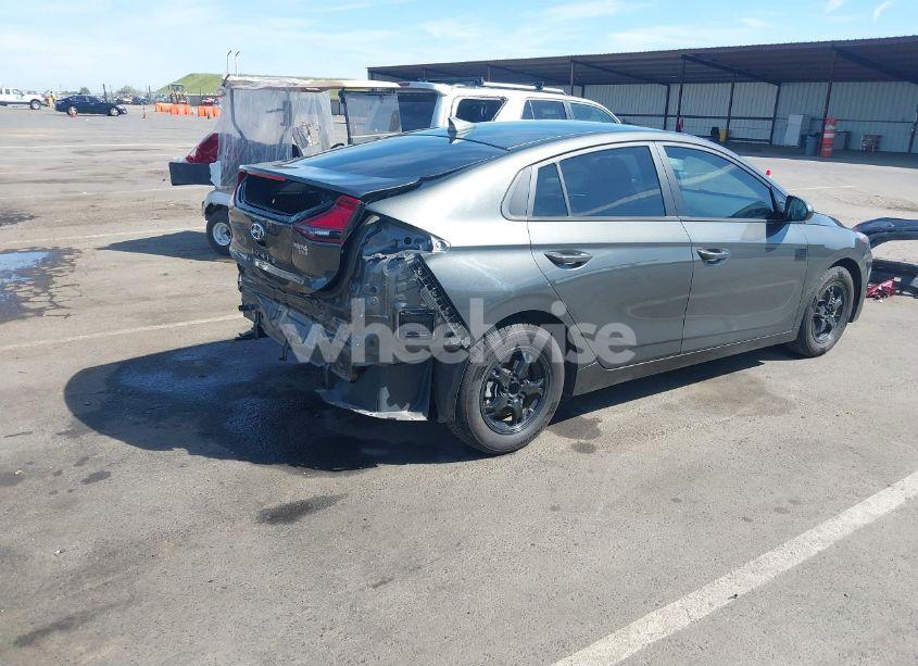 Photo 4 of 2022 Hyundai Ioniq HYBRID BLUE (VIN KMHC65LCXNU267107)