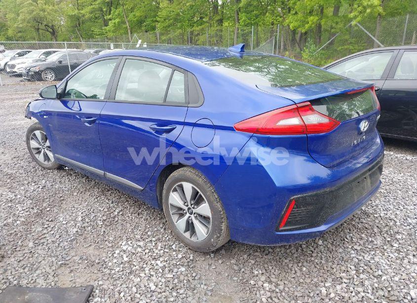 Photo 3 of 2019 Hyundai Ioniq PLUG-IN HYBRID (VIN KMHC65LD1KU159740)