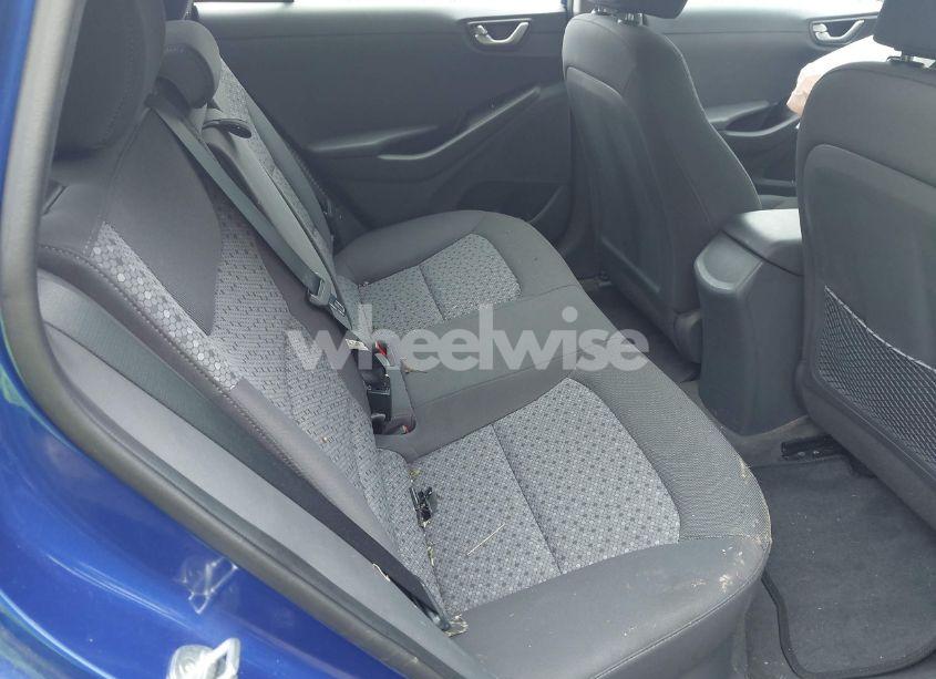 Photo 8 of 2019 Hyundai Ioniq PLUG-IN HYBRID (VIN KMHC65LD1KU159740)