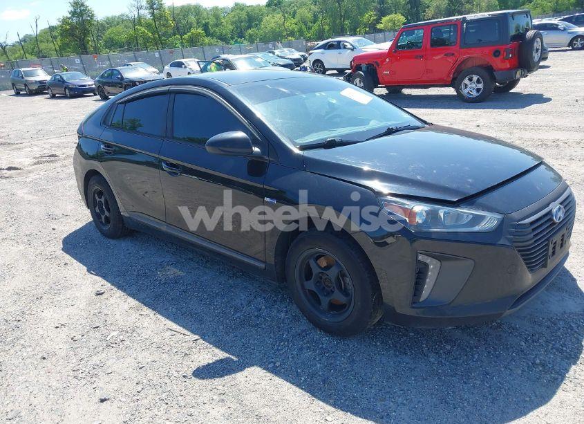 2019 Hyundai Ioniq PLUG-IN HYBRID (VIN KMHC65LD5KU172667) main photo