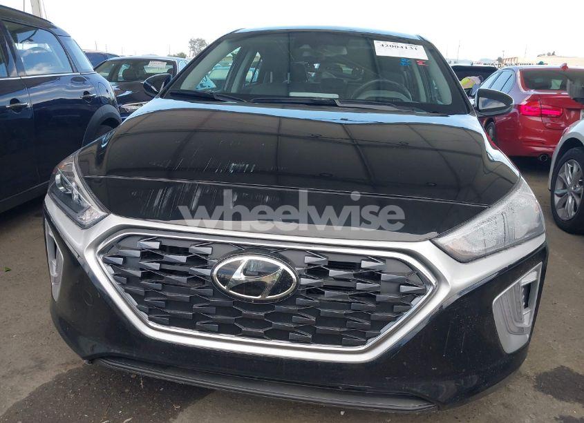 Photo 11 of 2020 Hyundai Ioniq PLUG-IN HYBRID SE (VIN KMHC65LD7LU228965)