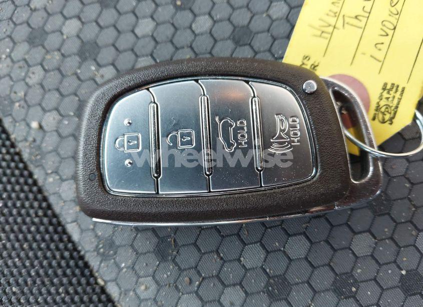 Photo 11 of 2019 Hyundai Ioniq PLUG-IN HYBRID (VIN KMHC65LD9KU159906)