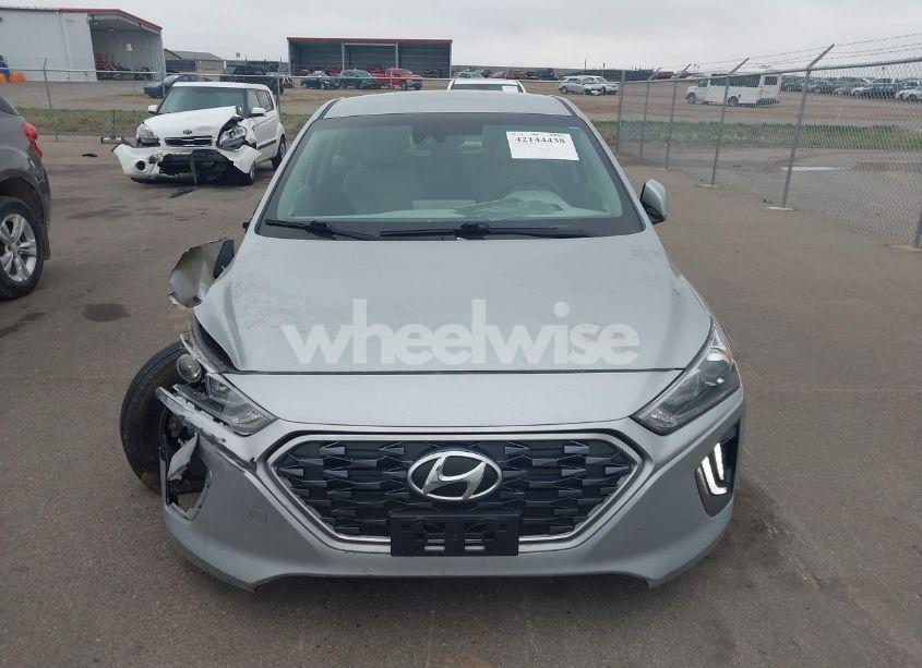 Photo 12 of 2020 Hyundai Ioniq HYBRID SE (VIN KMHC75LC0LU242355)