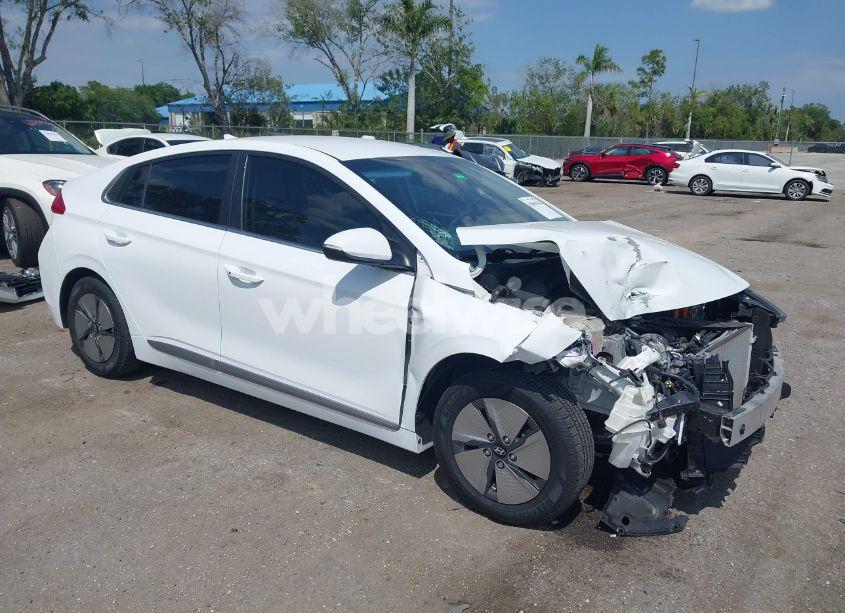 2022 Hyundai Ioniq HYBRID SE (VIN KMHC75LC1NU282432) main photo