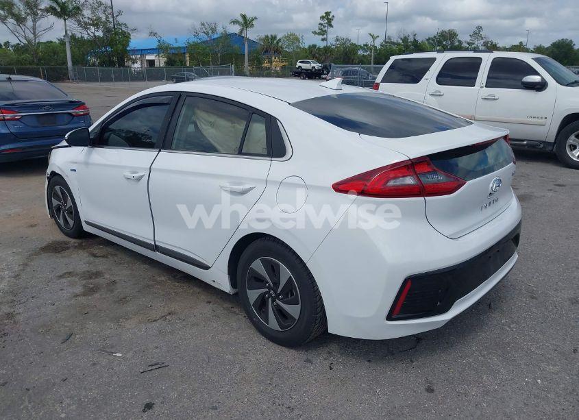 Photo 3 of 2018 Hyundai Ioniq HYBRID SEL (VIN KMHC75LC2JU096795)