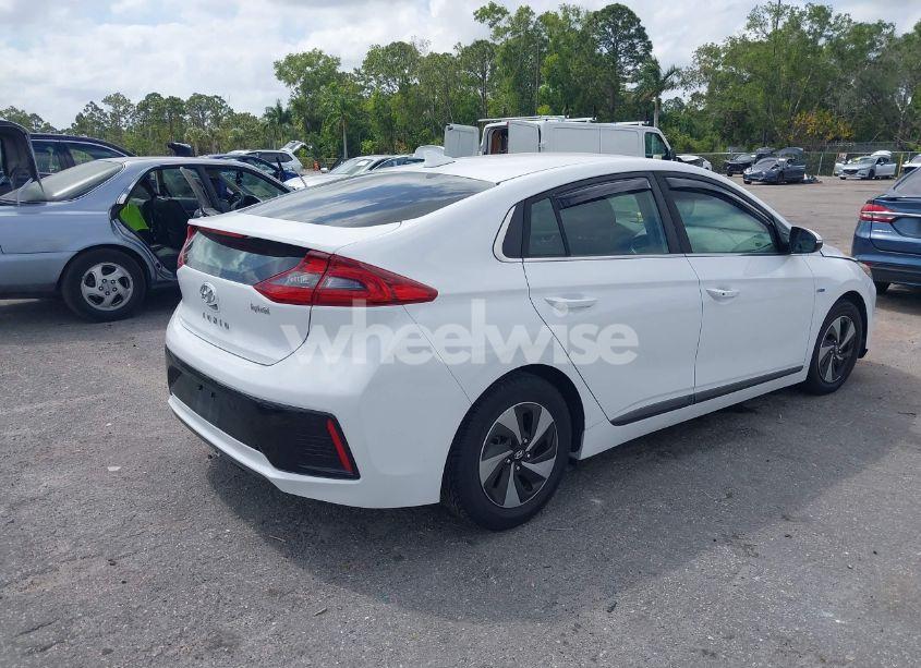 Photo 4 of 2018 Hyundai Ioniq HYBRID SEL (VIN KMHC75LC2JU096795)