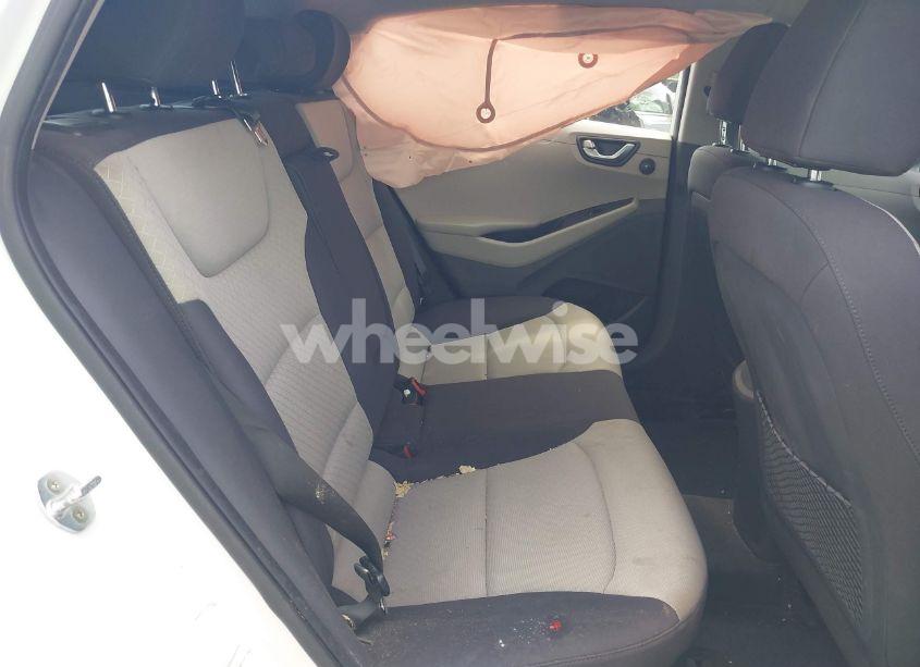 Photo 8 of 2018 Hyundai Ioniq HYBRID SEL (VIN KMHC75LC2JU096795)