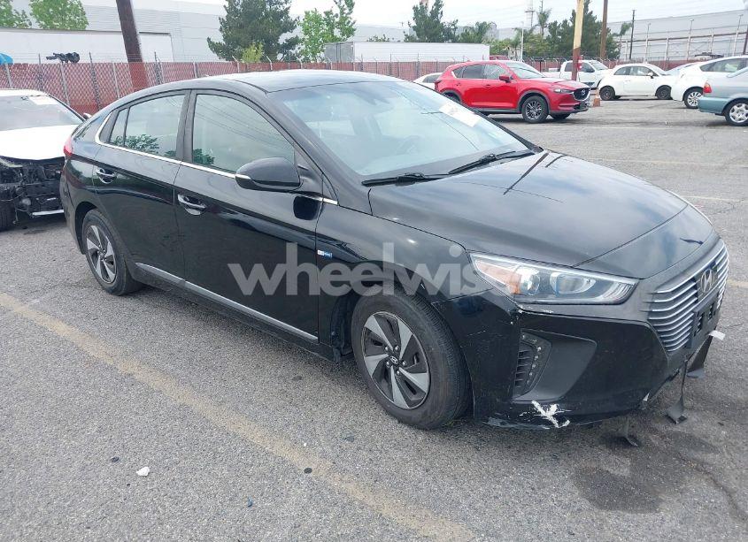 2018 Hyundai Ioniq HYBRID SEL (VIN KMHC75LC2JU101364) main photo