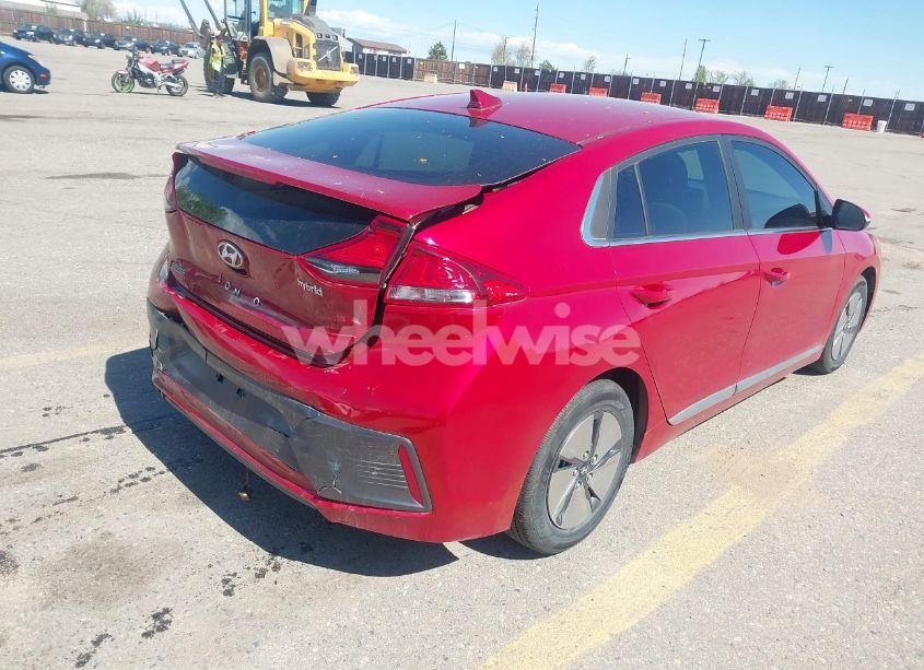 Photo 4 of 2021 Hyundai Ioniq HYBRID SE (VIN KMHC75LC4MU251111)