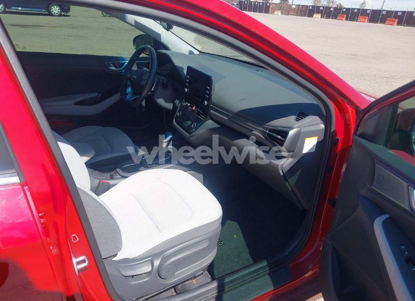 Photo 5 of 2021 Hyundai Ioniq HYBRID SE (VIN KMHC75LC4MU251111)