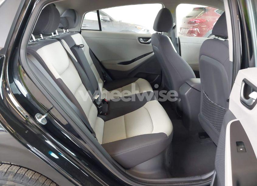 Photo 8 of 2018 Hyundai Ioniq HYBRID SEL (VIN KMHC75LC7JU094198)