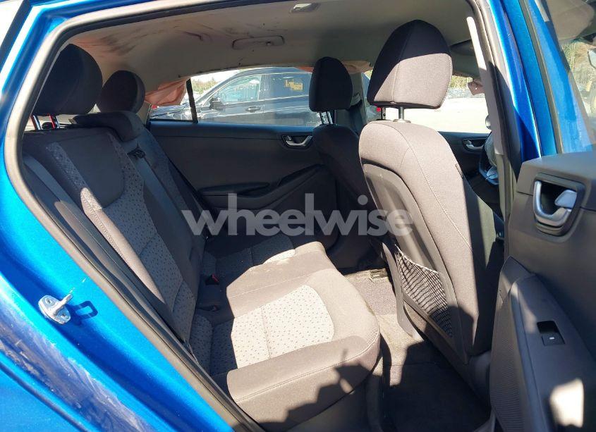Photo 8 of 2017 Hyundai Ioniq HYBRID SEL (VIN KMHC75LCXHU033678)
