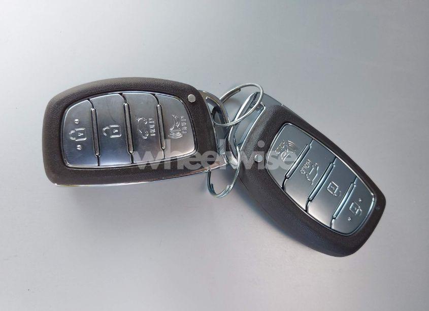 Photo 11 of 2020 Hyundai Ioniq HYBRID SE (VIN KMHC75LCXLU215373)