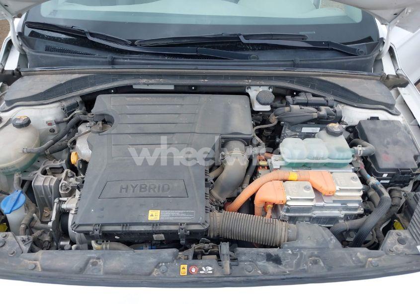 Photo 10 of 2018 Hyundai Ioniq HYBRID LIMITED (VIN KMHC85LC5JU091068)