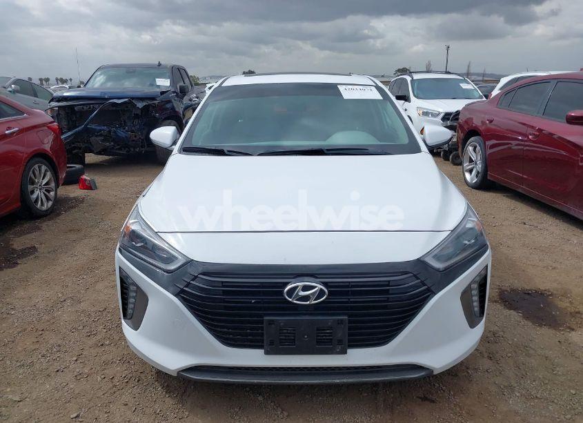 Photo 12 of 2018 Hyundai Ioniq HYBRID LIMITED (VIN KMHC85LC5JU091068)