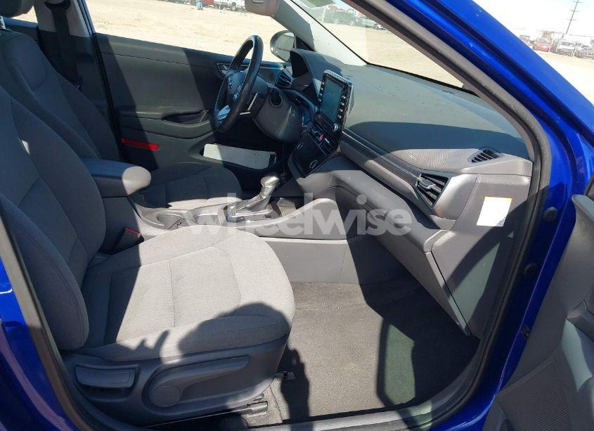 Photo 5 of 2020 Hyundai Ioniq HYBRID SEL (VIN KMHC85LC7LU240308)
