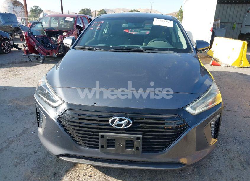 Photo 13 of 2017 Hyundai Ioniq HYBRID LIMITED (VIN KMHC85LC8HU021283)