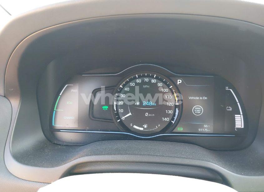Photo 7 of 2017 Hyundai Ioniq HYBRID LIMITED (VIN KMHC85LC8HU021283)