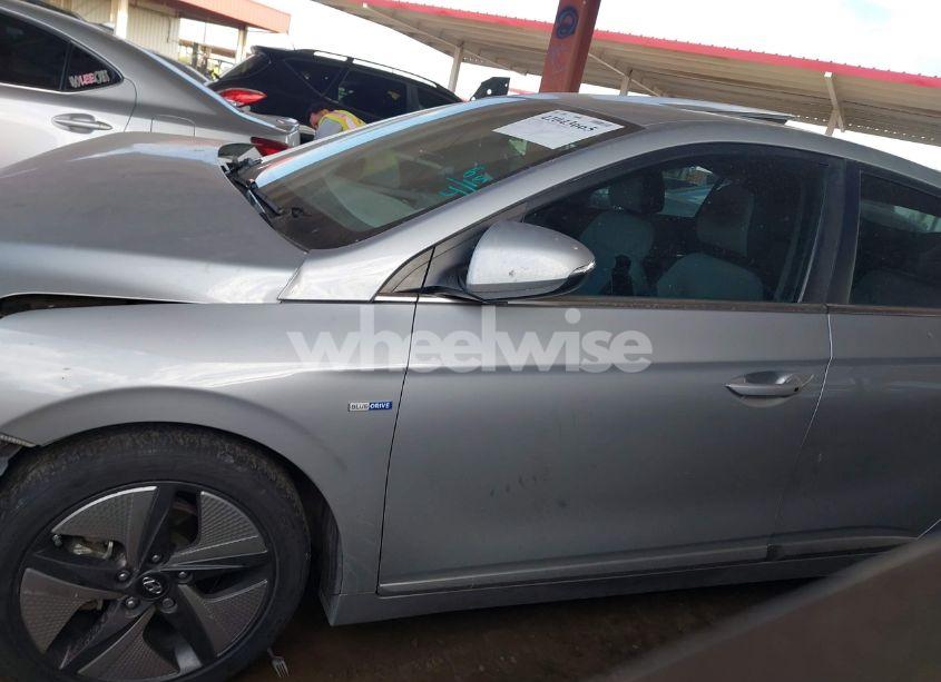 Photo 14 of 2020 Hyundai Ioniq HYBRID SEL (VIN KMHC85LC9LU240200)