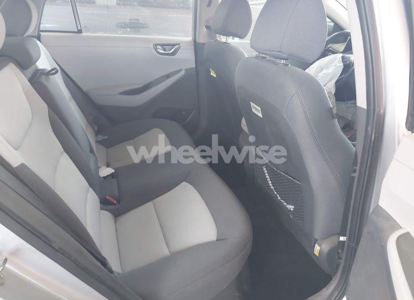 Photo 8 of 2020 Hyundai Ioniq HYBRID SEL (VIN KMHC85LC9LU240200)