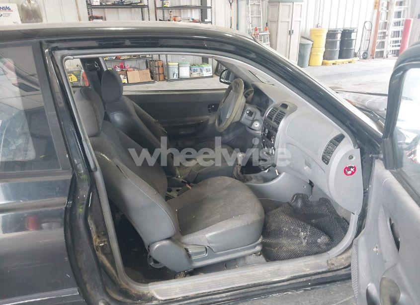 Photo 5 of 2003 Hyundai Accent (VIN KMHCF35CX3U260852)