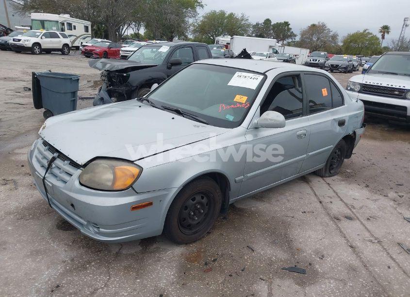 Photo 2 of 2003 Hyundai Accent GL (VIN KMHCG45C93U496234)