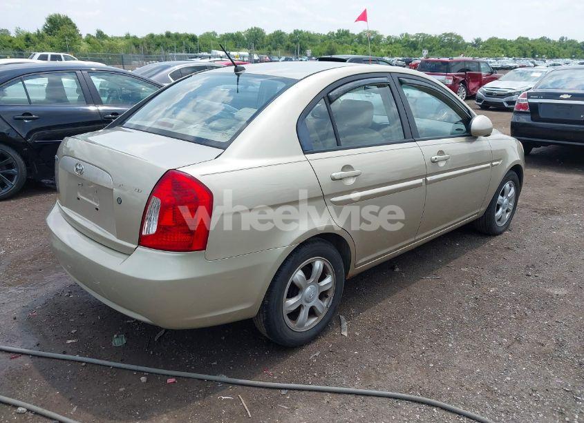 Photo 4 of 2006 Hyundai Accent GLS (VIN KMHCN46C26U037605)