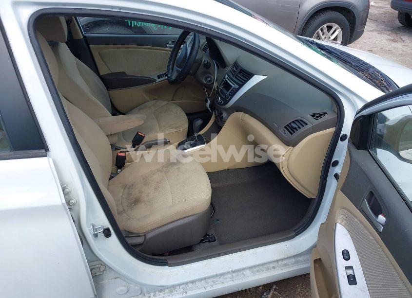 Photo 5 of 2014 Hyundai Accent GLS (VIN KMHCT4AE0EU689667)