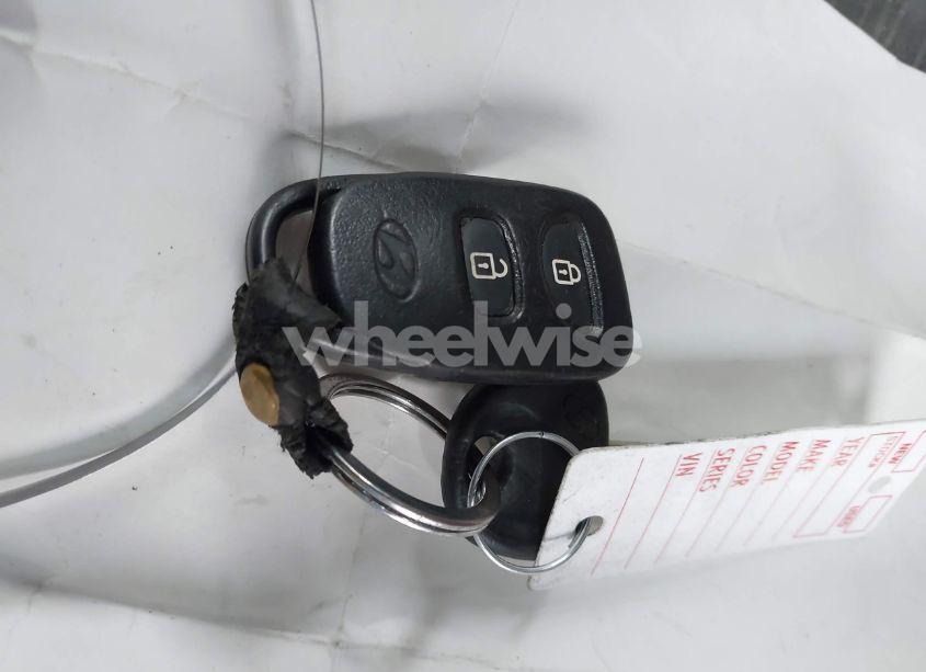 Photo 11 of 2015 Hyundai Accent GLS (VIN KMHCT4AE0FU928068)