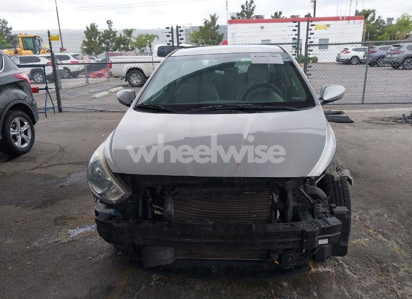 Photo 13 of 2015 Hyundai Accent GLS (VIN KMHCT4AE0FU928068)